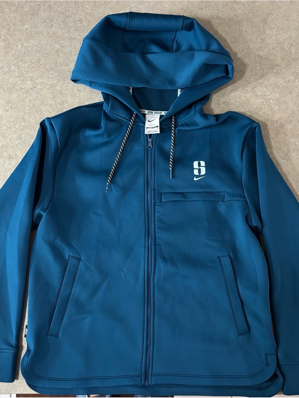 Nike Sabrina Ionescu signature collection basketball hoodie. Size small